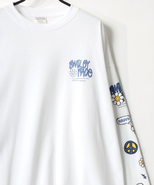 SMILEY FACE（スマイリーフェイス）の「SMILEY FACE/スマイリーフェイス オーバーサイズ 袖プリント バックプリント ロゴ ワンポイント ロングスリーブTシャツ/吸水速乾 UVカット ロンT/レディース メンズ（Tシャツ/カットソー・レディース・ホワイト系その他/ラベンダー/スミクロ/ミント/ホワイト/ブラック系その他/ブラック/ネイビー・L/M/LL）」の16枚目の写真