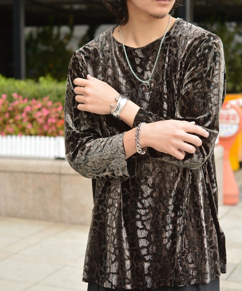 BROTHERHOOD（ブラザーフッド）の「【BROTHERHOOD】ウェーブプレート バングル（バングル/リストバンド・メンズ・シルバー・FREE）」の5枚目の写真