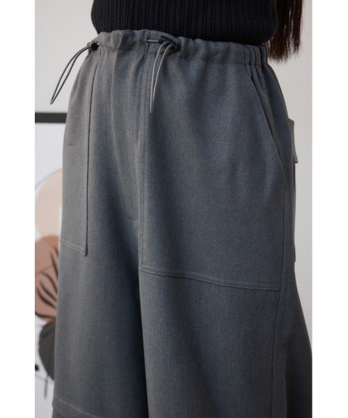 AZUL by moussy（アズールバイマウジー）の「イージーカーゴパンツ（カーゴパンツ・レディース・ブラック/グレー・SMALL/MEDIUM）」の4枚目の写真