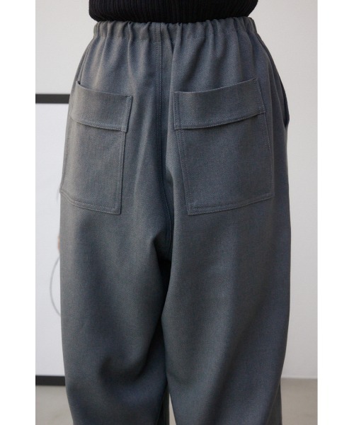 AZUL by moussy（アズールバイマウジー）の「イージーカーゴパンツ（カーゴパンツ・レディース・ブラック/グレー・SMALL/MEDIUM）」の5枚目の写真