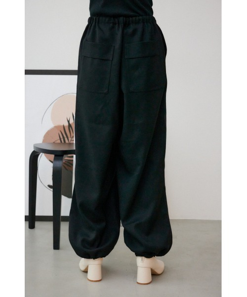 AZUL by moussy（アズールバイマウジー）の「イージーカーゴパンツ（カーゴパンツ・レディース・ブラック/グレー・SMALL/MEDIUM）」の14枚目の写真