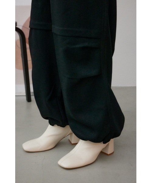 AZUL by moussy（アズールバイマウジー）の「イージーカーゴパンツ（カーゴパンツ・レディース・ブラック/グレー・SMALL/MEDIUM）」の18枚目の写真