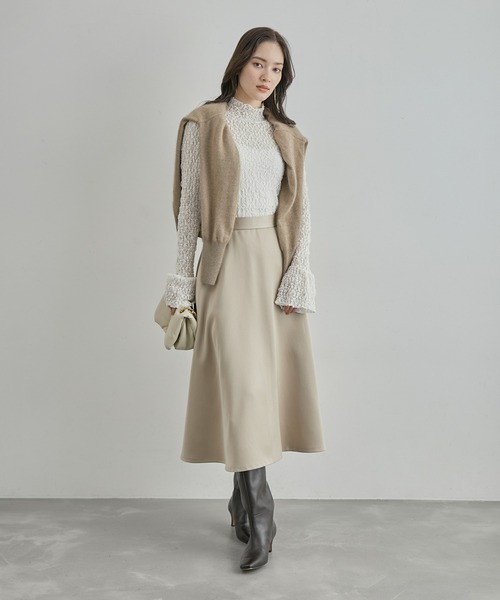 ROPE'（ロペ）の「袖ギャザーレースカットソー（ニット/セーター・レディース・オフホワイト/ブラック・FREE）」の6枚目の写真