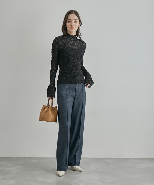 ROPE'（ロペ）の「袖ギャザーレースカットソー（ニット/セーター・レディース・オフホワイト/ブラック・FREE）」の7枚目の写真