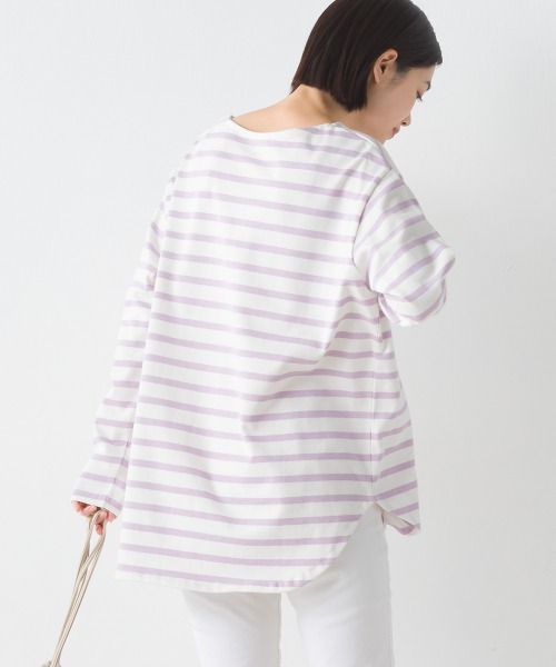 OMNES（オムネス）の「10番単ボーダー裾ラウンド長袖Tシャツ（Tシャツ/カットソー・レディース・ベージュ系その他/ホワイト系その他3/ホワイト系その他/ホワイト×ブルー/ホワイト×ブラック/ホワイト系その他2/ピンク系その他・FREE）」の14枚目の写真