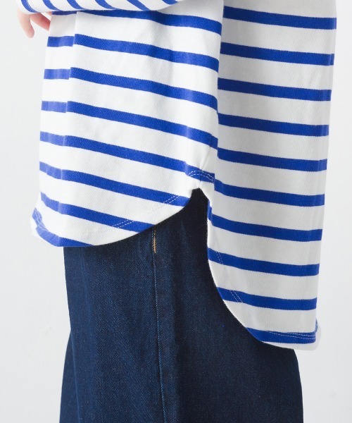 OMNES（オムネス）の「10番単ボーダー裾ラウンド長袖Tシャツ（Tシャツ/カットソー・レディース・ベージュ系その他/ホワイト系その他3/ホワイト系その他/ホワイト×ブルー/ホワイト×ブラック/ホワイト系その他2/ピンク系その他・FREE）」の12枚目の写真