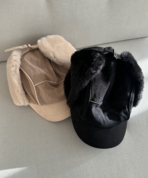 kutir（クティール）の「フェイクファーフライトキャップ（キャップ・レディース・ベージュ/ブラック・FREE）」の3枚目の写真