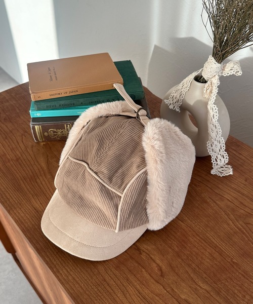 kutir（クティール）の「フェイクファーフライトキャップ（キャップ・レディース・ベージュ/ブラック・FREE）」の5枚目の写真