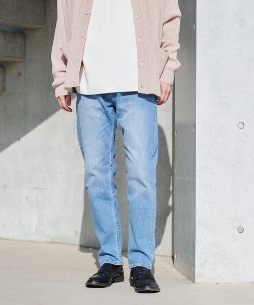 Arnold Palmer（アーノルドパーマー）の「テーパード デニムパンツ（デニムパンツ・メンズ・ライトブルー/ダークブルー/ブラック・LL/L/M）」の2枚目の写真