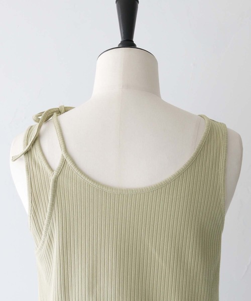 CLEIO(クレイオ)の「【CLEIO】前後2WAYアシンメトリータンクトップ(Tシャツ/カットソー・レディース・ホワイト/ブラック/ライトオリーブ・FREE)」の7枚目の写真