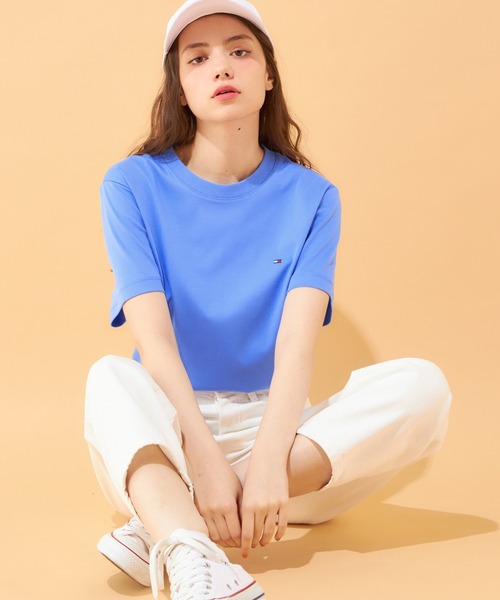 TOMMY HILFIGER(トミーヒルフィガー)の「ラグジュアリーインターロックTシャツ(Tシャツ/カットソー・メンズ・ベージュ/ブルー/ベージュ系その他/ブルー系その他・LARGE/MEDIUM/SMALL/X-LARGE)」の20枚目の写真