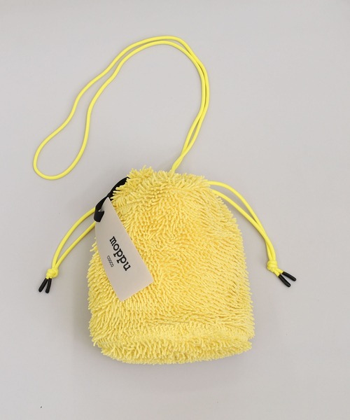 COOCO（クーコ）の「【ｍｏｐｐｕ】　ふわふわ素材の巾着ショルダーバッグ（ショルダーバッグ・レディース・イエロー/ピンク/オフホワイト/ブルー/グレー・9）」の15枚目の写真