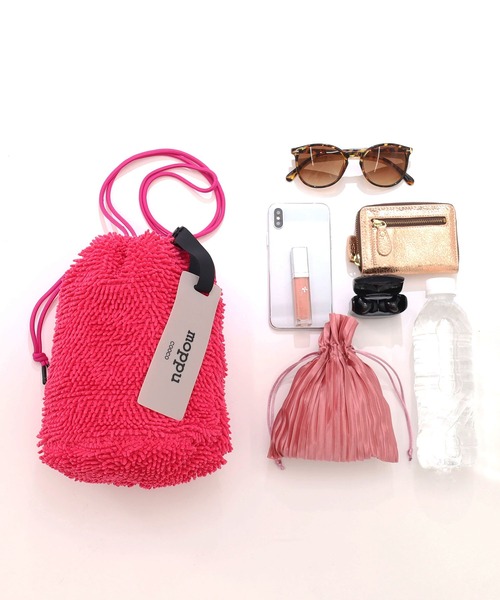 COOCO（クーコ）の「【ｍｏｐｐｕ】　ふわふわ素材の巾着ショルダーバッグ（ショルダーバッグ・レディース・イエロー/ピンク/オフホワイト/ブルー/グレー・9）」の22枚目の写真