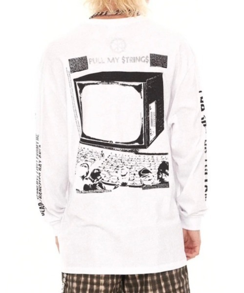 Basic Pleasure Mode(ベーシックプレジャーモード)の「ストリートファッション Y2Kファッション Basic Pleasure Mode ベーシックプレジャーモード DEAD KENNEDYS LICENSE L/S TEE 長袖トップス 長袖Tシャツ プリントTシャツ ロンT オーバーサイズ(Tシャツ/カットソー・メンズ・ホワイト・L/M)」の1枚目の写真