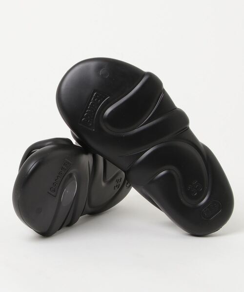 CAMPER（カンペール）の「[カンペール] KOBARAH FLAT / サンダル（サンダル・レディース・ブラック・23.0cm/23.5cm/24.0cm/22.5cm/25.0cm/25.5cm）」の8枚目の写真