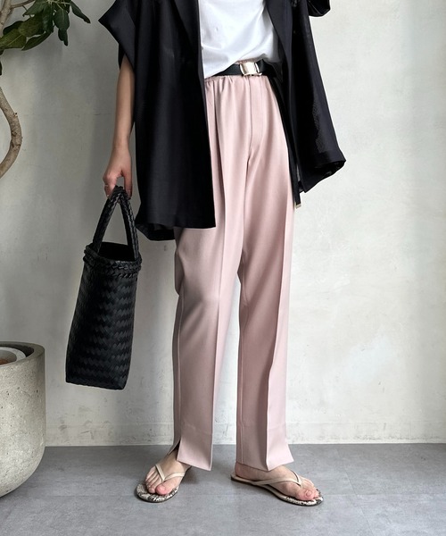 DouDou（ドゥドゥ）の「【新色追加】【WEB限定】テーパードパンツ（その他パンツ・レディース・ブラック/ベージュ/イエロー/チャコールグレー/ブルー/ピンク・38/36）」の2枚目の写真