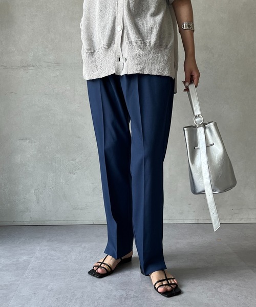 DouDou（ドゥドゥ）の「【新色追加】【WEB限定】テーパードパンツ（その他パンツ・レディース・ブラック/ベージュ/イエロー/チャコールグレー/ブルー/ピンク・38/36）」の6枚目の写真