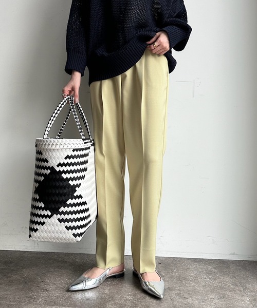 DouDou（ドゥドゥ）の「【新色追加】【WEB限定】テーパードパンツ（その他パンツ・レディース・ブラック/ベージュ/イエロー/チャコールグレー/ブルー/ピンク・38/36）」の13枚目の写真