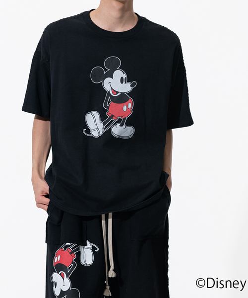 DISCOVERED(ディスカバード)の「DISCOVERED “Disney Collection”<Mickey> Shell Stitch S/S Cutsewn(Tシャツ/カットソー・メンズ・ブラック/ホワイト・3)」の1枚目の写真