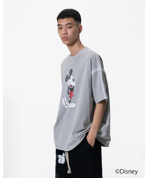 DISCOVERED(ディスカバード)の「DISCOVERED “Disney Collection”<Mickey> Shell Stitch S/S Cutsewn(Tシャツ/カットソー・メンズ・ブラック/ホワイト・3)」の19枚目の写真