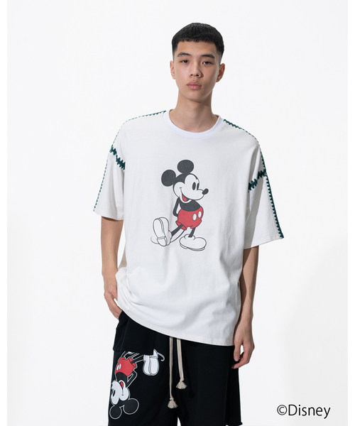 DISCOVERED(ディスカバード)の「DISCOVERED “Disney Collection”<Mickey> Shell Stitch S/S Cutsewn(Tシャツ/カットソー・メンズ・ブラック/ホワイト・3)」の11枚目の写真