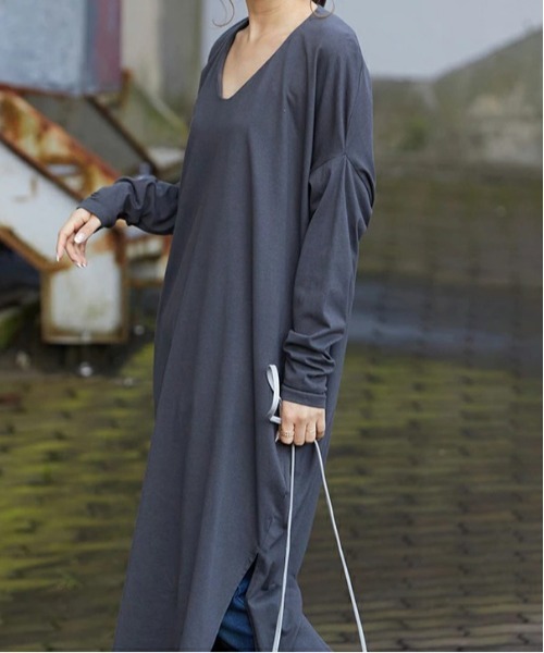 and it_（アンドイット）の「コットンコクーンシルエットワンピ-ス（ワンピース・レディース・ブラック/グレイッシュベージュ/チャコールグレー・M-L）」の9枚目の写真