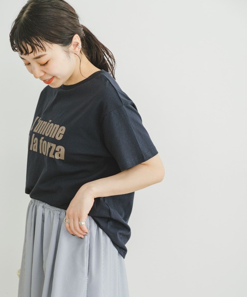 ITEMS URBANRESEARCH（アイテムズ アーバンリサーチ）の「ロゴハンソデTシャツ（Tシャツ/カットソー・レディース・ブルー系その他/ホワイト系その他/ライトカーキ/ホワイト・FREE）」の21枚目の写真