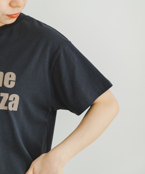 ITEMS URBANRESEARCH（アイテムズ アーバンリサーチ）の「ロゴハンソデTシャツ（Tシャツ/カットソー・レディース・ブルー系その他/ホワイト系その他/ライトカーキ/ホワイト・FREE）」の12枚目の写真