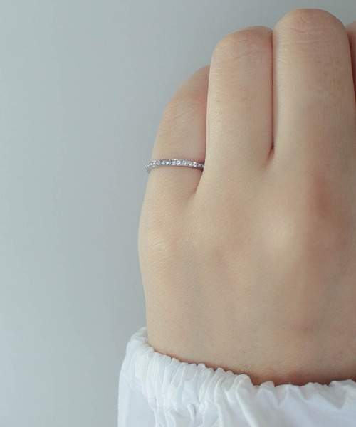 ebine（エビネ）の「金属アレルギー/half eternity pinky ring/サージカルステンレス（リング・レディース・シルバー/ゴールド/ピンクゴールド・1号/3号/5号）」の10枚目の写真