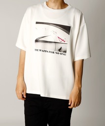 「INASTUDIOS SELECT」ダンボールニット 転写プリントTシャツ