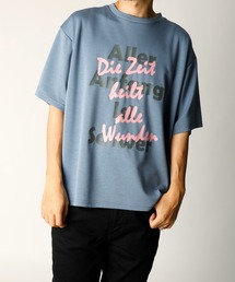 「INASTUDIOS SELECT」ダンボールニット 転写プリントTシャツ
