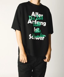 「INASTUDIOS SELECT」ダンボールニット 転写プリントTシャツ