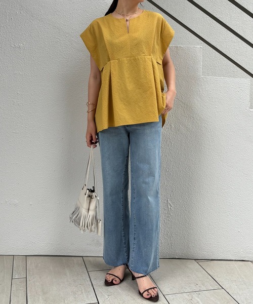 COLLAGE GALLARDAGALANTE（コラージュガリャルダガランテ）の「サッカー2WAYブラウス（シャツ/ブラウス・レディース・ホワイト/イエロー/ブラック/ブルー・FREE）」の13枚目の写真