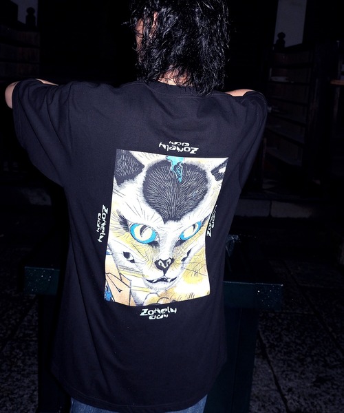 LONELY/論理（ロンリー）の「LONELY(論理)/ロンリー BAKENEKO2 TEE Tシャツ（Tシャツ/カットソー・メンズ・ホワイト/ブラック・XL/L/M）」の2枚目の写真