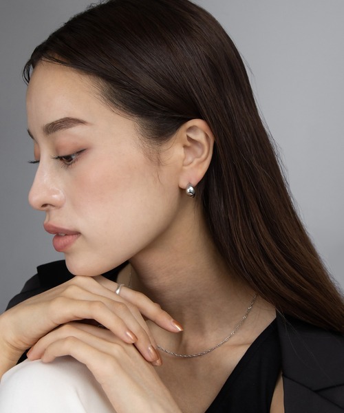 abaskdesign（アバスクデザイン）の「金属アレルギー対応 ぷっくりドロップステンレスピアス（ピアス（両耳用）・レディース・ゴールド/シルバー・FREE）」の7枚目の写真