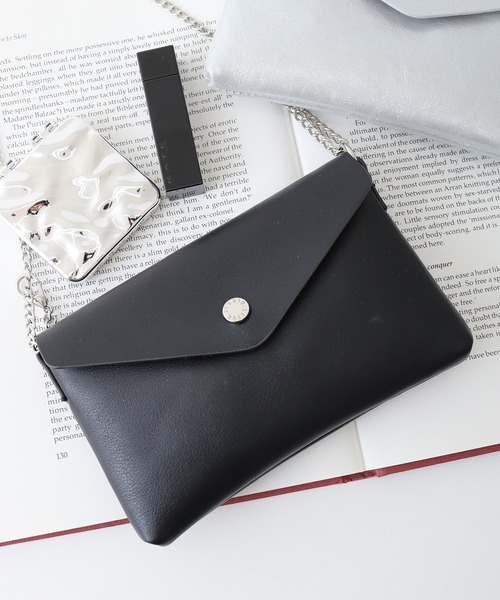 Legato Largo（レガートラルゴ）の「Legato Largo　アクセバッグポーチショルダー（ショルダーバッグ・レディース・ゴールド/ブラック/シルバー・FREE）」の2枚目の写真