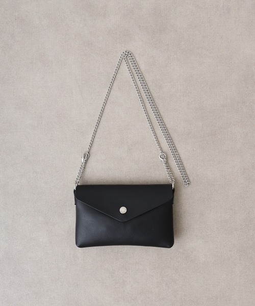 Legato Largo（レガートラルゴ）の「Legato Largo　アクセバッグポーチショルダー（ショルダーバッグ・レディース・ゴールド/ブラック/シルバー・FREE）」の4枚目の写真