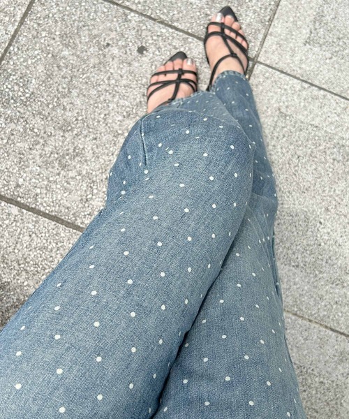 Julia Boutique（ジュリアブティック）の「ドット柄デニムパンツ/24132（デニムパンツ・レディース・ライトブルー・L/M/S）」の9枚目の写真