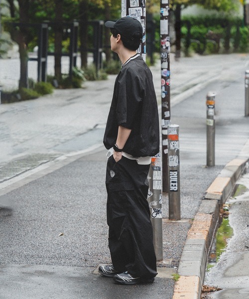 kutir（クティール）の「サークルロゴナイロン半袖プルオーバー（その他トップス・メンズ・ネイビー/ブラック・MEDIUM/LARGE）」の16枚目の写真