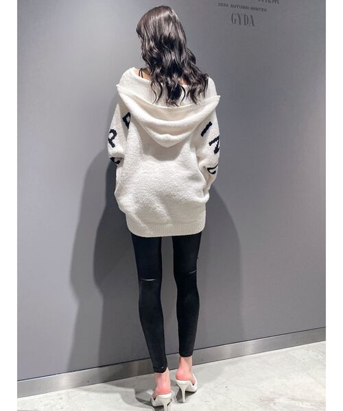 GYDA(ジェイダ)の「APPEARINGモールニットBIGパーカー(パーカー・レディース・ブラック/オフホワイト・FREE)」の22枚目の写真