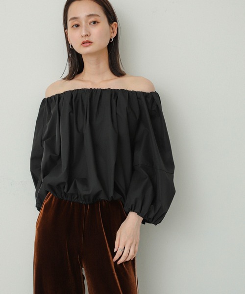 SENSE OF PLACE by URBAN RESEARCH（センスオブプレイスバイアーバンリサーチ）の「バルーンオフショルブラウス（シャツ/ブラウス・レディース・オフホワイト/キャメル/ブラック・ONE）」の6枚目の写真