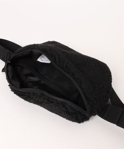 NEW BALANCE（ニューバランス）の「《New Balance》LAB45720（ボディバッグ/ウエストポーチ・メンズ・ダークオリーブ/ブラック・フリー）」の5枚目の写真