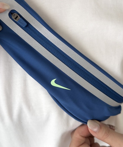 NIKE（ナイキ）の「Nike(ナイキ)/軽量 ウエストポーチ ボディバッグ ランニング スリム ウエストパック 3.0（ボディバッグ/ウエストポーチ・メンズ・ブラック/オレンジ/ブルー・FREE）」の17枚目の写真