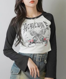 SPINNS(スピンズ)の「ショート丈長袖フレアスリーブラグランカットソー(Tシャツ/カットソー・レディース)」