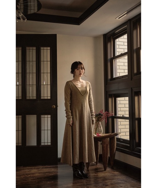 mideal（マイディール）の「lady knit onepiece / レディーニットワンピース（ワンピース・レディース・チャコールグレー/ベージュ・FREE）」の10枚目の写真