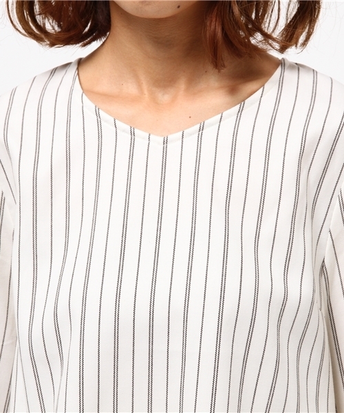 ROPE' PICNIC（ロペピクニック）の「ツイルストライププルオーバー（シャツ/ブラウス・レディース・キャメル/ネイビー/オフホワイト・38）」の7枚目の写真