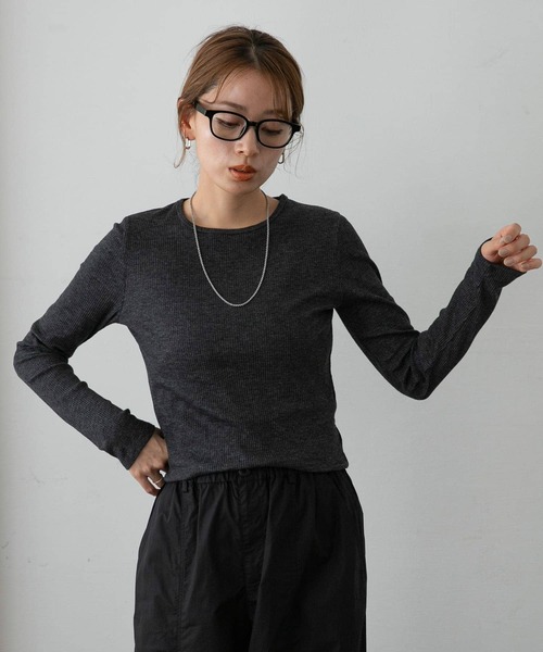 URBAN RESEARCH Sonny Label（アーバンリサーチサニーレーベル）の「スラブベーシックロングTシャツ（Tシャツ/カットソー・レディース・オフホワイト/チャコールグレー/レッド/ブラウン・FREE）」の16枚目の写真