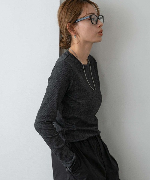 URBAN RESEARCH Sonny Label（アーバンリサーチサニーレーベル）の「スラブベーシックロングTシャツ（Tシャツ/カットソー・レディース・オフホワイト/チャコールグレー/レッド/ブラウン・FREE）」の17枚目の写真