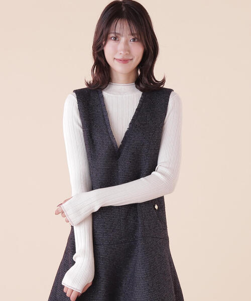 JILL by JILL STUART(ジルバイジルスチュアート)の「◇チェーン釦フィンガーホールハイネックニット(ニット/セーター・レディース・ブラック/ピンク/ホワイト系その他・FREE)」の19枚目の写真