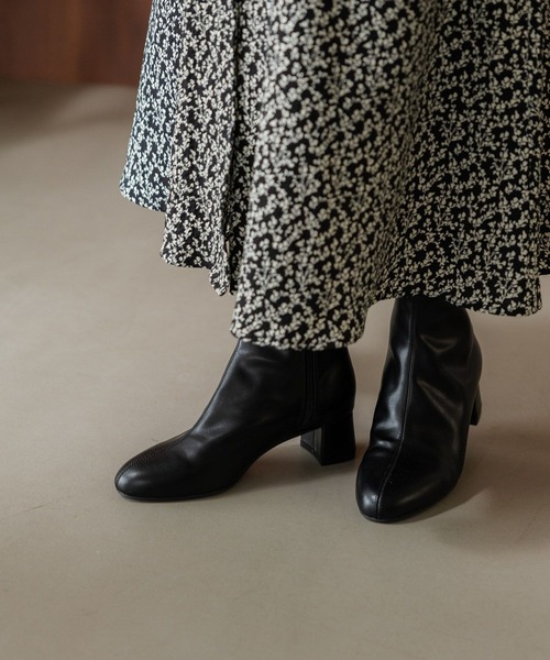 Elura（エルーラ）の「【軽量／クッション／ストレッチ】ソフトFITヒールブーツ/146748（ブーツ・レディース・ベージュ/グレー系その他4/ブラック・MEDIUM/SMALL/LARGE）」の2枚目の写真